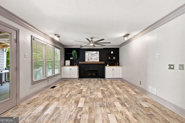 2069 Ursuline Way NW, Acworth, GA 30101