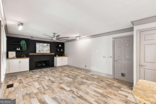 2069 Ursuline Way NW, Acworth, GA 30101