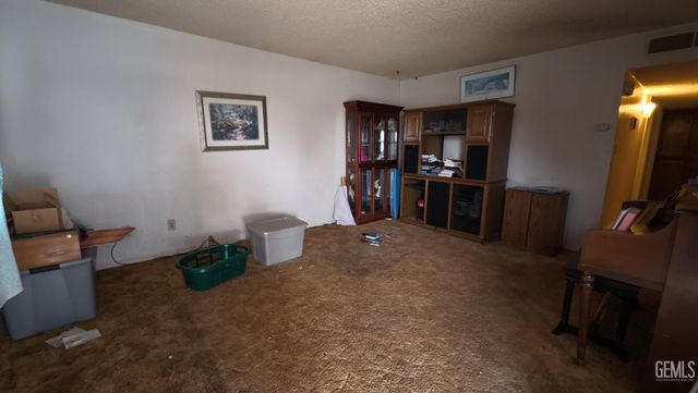 5409 Appletree Lane, Bakersfield, CA 93309