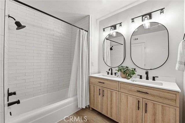 135 Morristown Lane, Costa Mesa, CA 92626