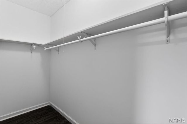 1221 Thatcher Avenue, St Louis, MO 63135