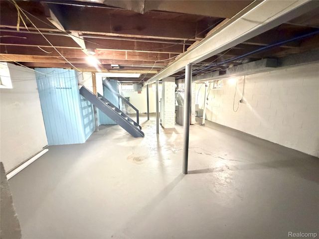 8167 House Street, Detroit, MI 48234