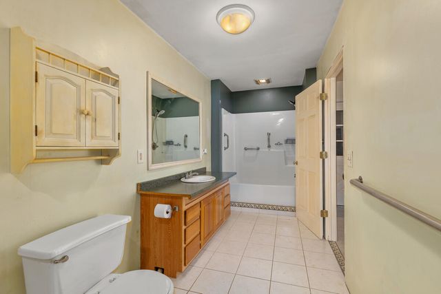 789 7th Street, Plainwell, MI 49080