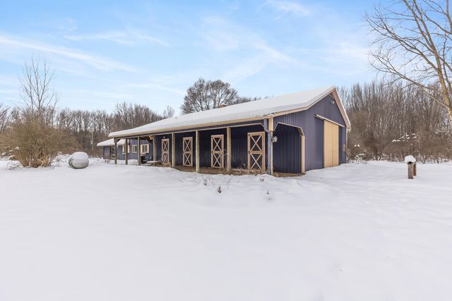 789 7th Street, Plainwell, MI 49080