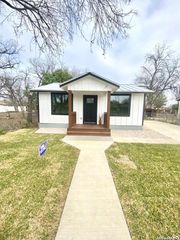 1307 Ceralvo, San Antonio, TX 78207