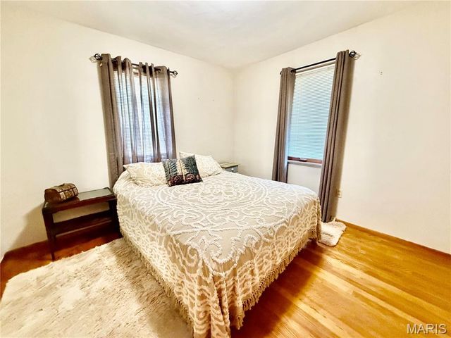 111 Sullivan Street, East Alton, IL 62024