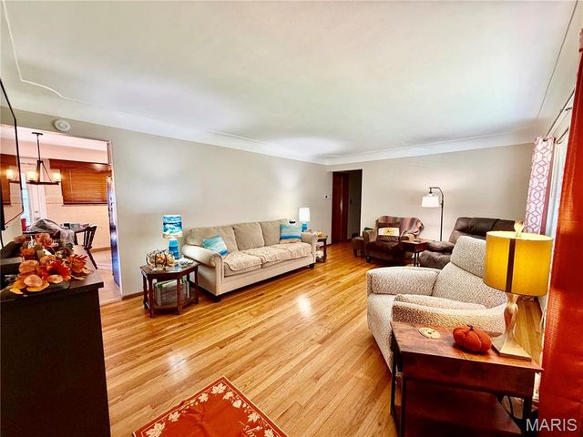 111 Sullivan Street, East Alton, IL 62024