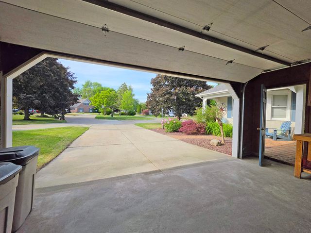 5 Brian Scott Place, Saginaw, MI 48602