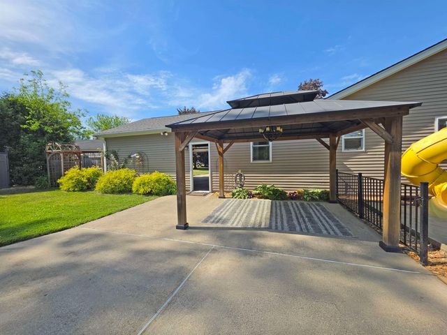 5 Brian Scott Place, Saginaw, MI 48602