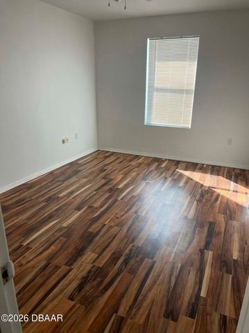 313 Bayberry Lakes Boulevard, Daytona Beach, FL 32124