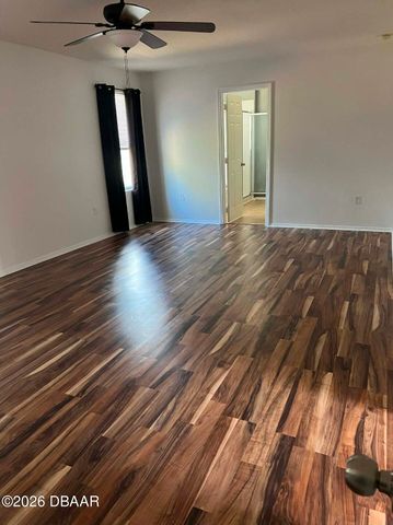 313 Bayberry Lakes Boulevard, Daytona Beach, FL 32124