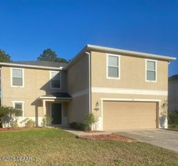 313 Bayberry Lakes Boulevard, Daytona Beach, FL 32124