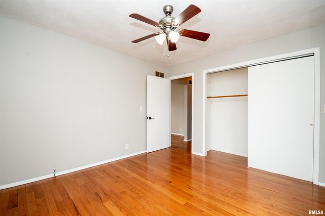 308 E CORRINGTON Avenue, Peoria, IL 61603