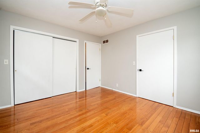 308 E CORRINGTON Avenue, Peoria, IL 61603