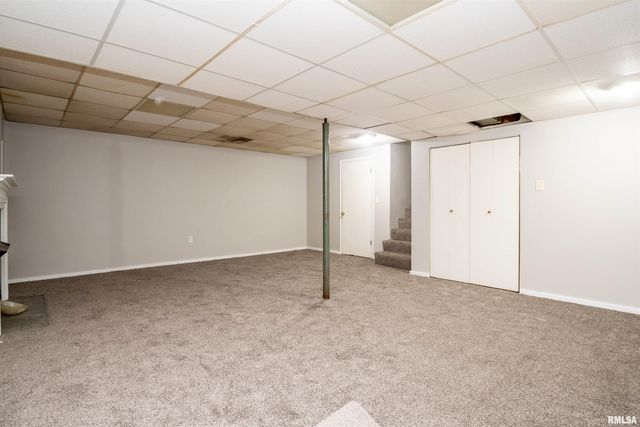 308 E CORRINGTON Avenue, Peoria, IL 61603