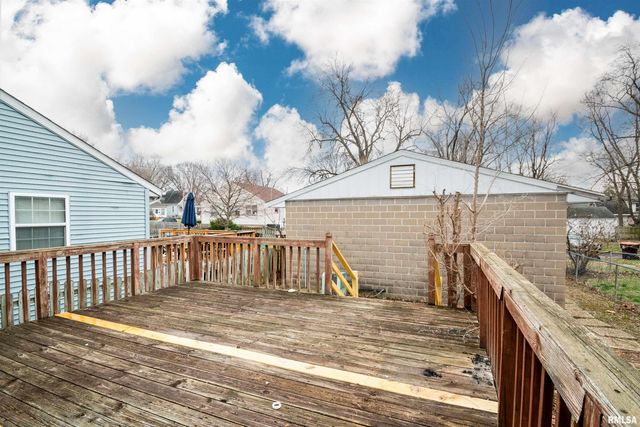 308 E CORRINGTON Avenue, Peoria, IL 61603