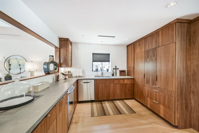 4122 N Braeswood Boulevard, Houston, TX 77025