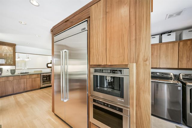 4122 N Braeswood Boulevard, Houston, TX 77025