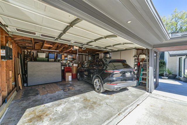 4122 N Braeswood Boulevard, Houston, TX 77025