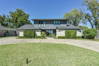 4122 N Braeswood Boulevard, Houston, TX 77025