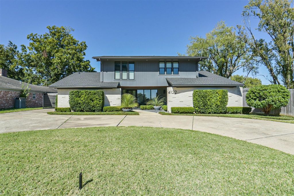 4122 N Braeswood Boulevard, Houston, TX 77025