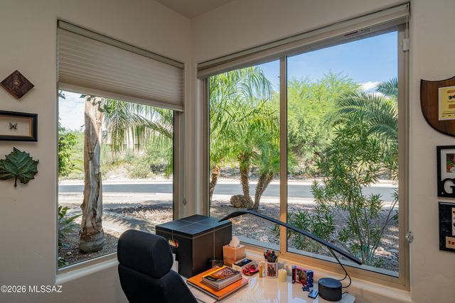 7378 E Valley Lights Place, Tucson, AZ 85750