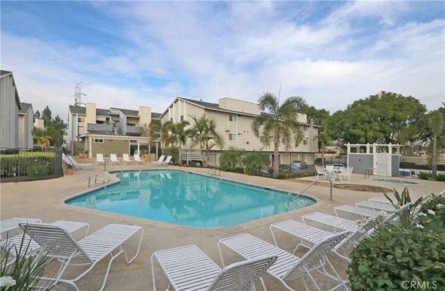 777 S Citrus, Azusa, CA 91702