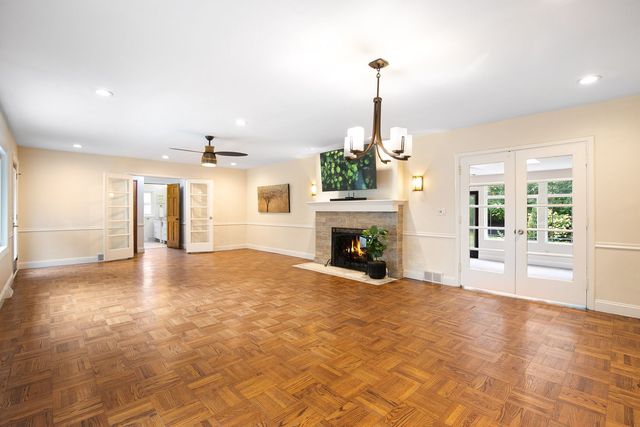 1433 Fulton Avenue, Winthrop Harbor, IL 60096