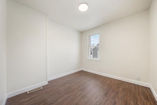 1852 MCCURDY STREET, Oshkosh, WI 54902