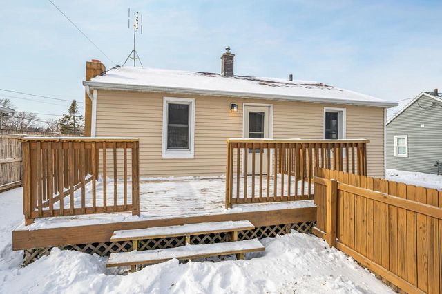 1852 MCCURDY STREET, Oshkosh, WI 54902