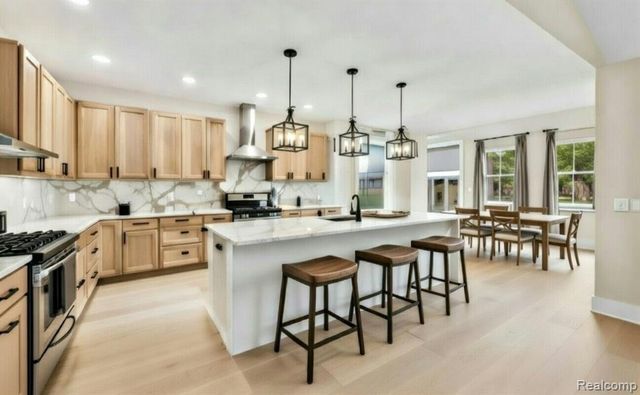 53650 N Foster Road, Chesterfield, MI 48051