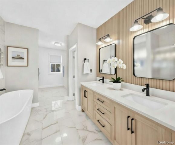 53650 N Foster Road, Chesterfield, MI 48051