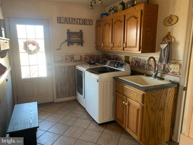 120 S HIGH STREET, Newville, PA 17241