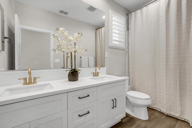 402 Jubilee Way, Stockton, CA 95204