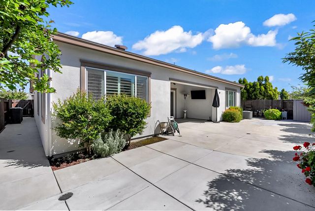 402 Jubilee Way, Stockton, CA 95204