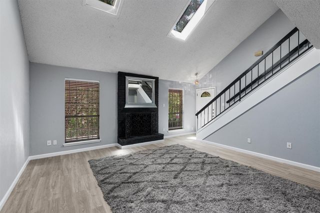 2008 Voltaire DR, Austin, TX 78752