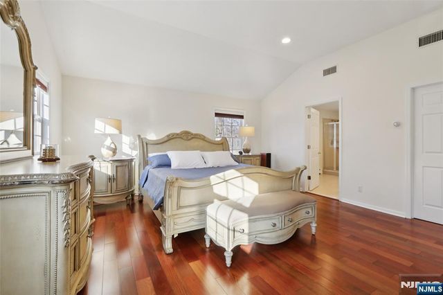 115 Southern Parkway, Ridgewood, NJ 07450