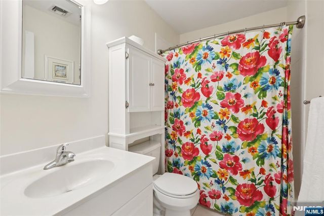 115 Southern Parkway, Ridgewood, NJ 07450