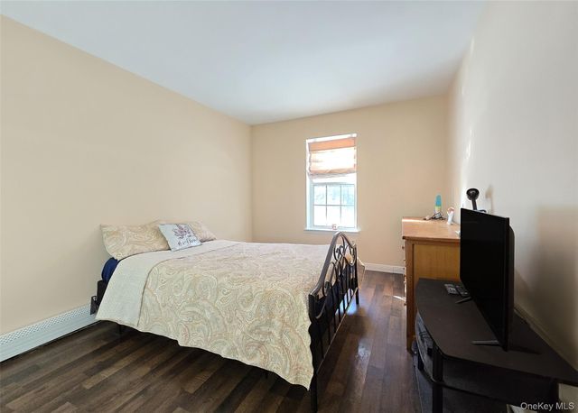 29 Pine Street, Port Jefferson, NY 11776