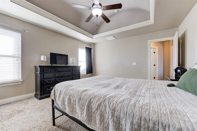 10805 NW 36th Terrace, Yukon, OK 73099