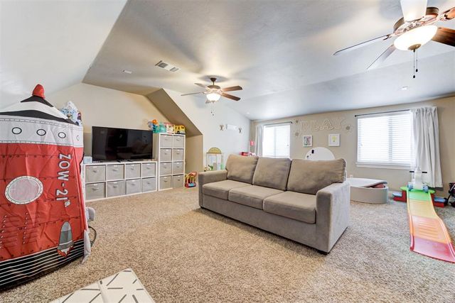 10805 NW 36th Terrace, Yukon, OK 73099