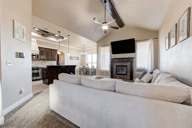 10805 NW 36th Terrace, Yukon, OK 73099