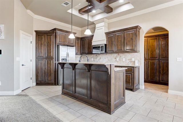 10805 NW 36th Terrace, Yukon, OK 73099