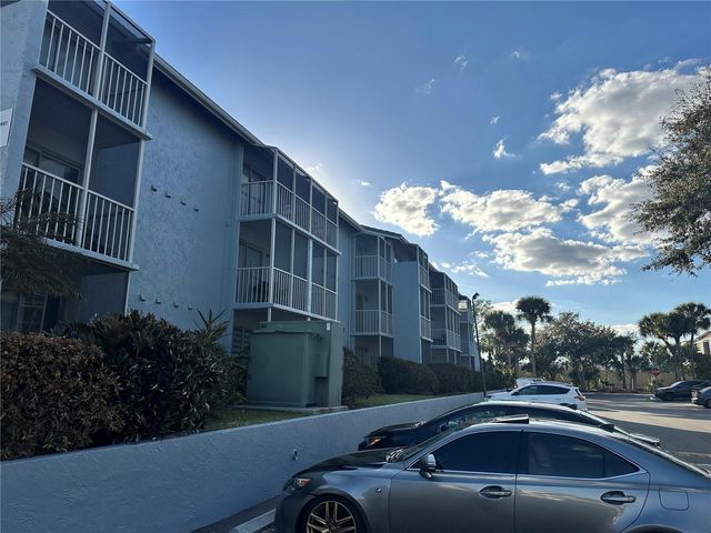 122 WATER FRONT WAY 360, Altamonte Springs, FL 32701