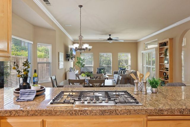 4135 Pebble Beach Dr, Stockton, CA 95219