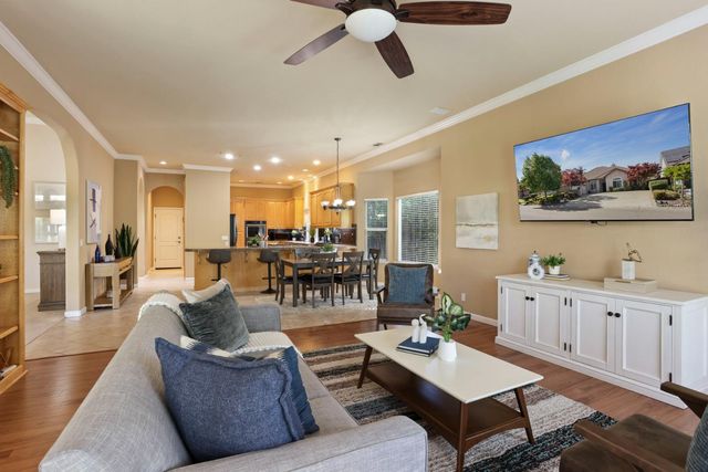 4135 Pebble Beach Dr, Stockton, CA 95219