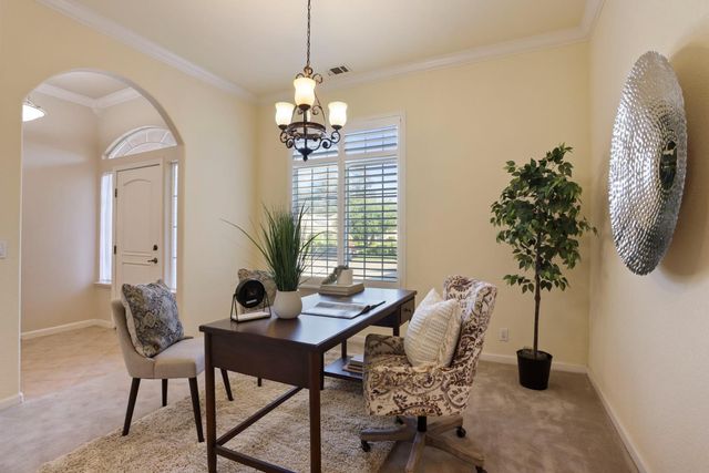 4135 Pebble Beach Dr, Stockton, CA 95219