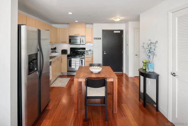 1431 Pacific Hwy 903, San Diego, CA 92101