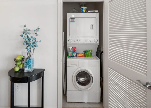 1431 Pacific Hwy 903, San Diego, CA 92101