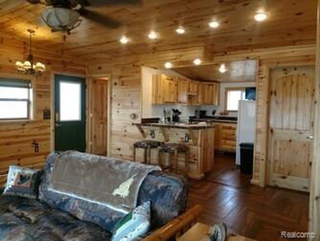 3545 S Roy Drive, Sheridan, MI 48884